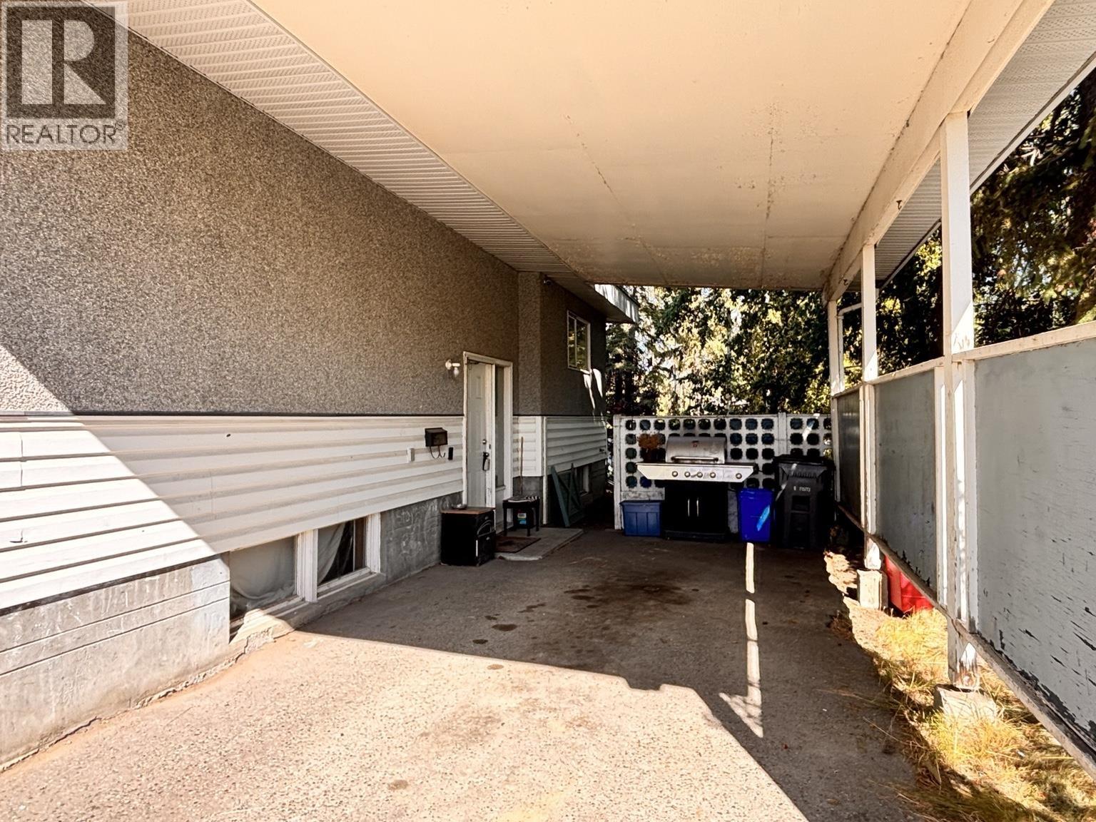 Living room of 404 MCINNIS AVENUE · Prince George, BC