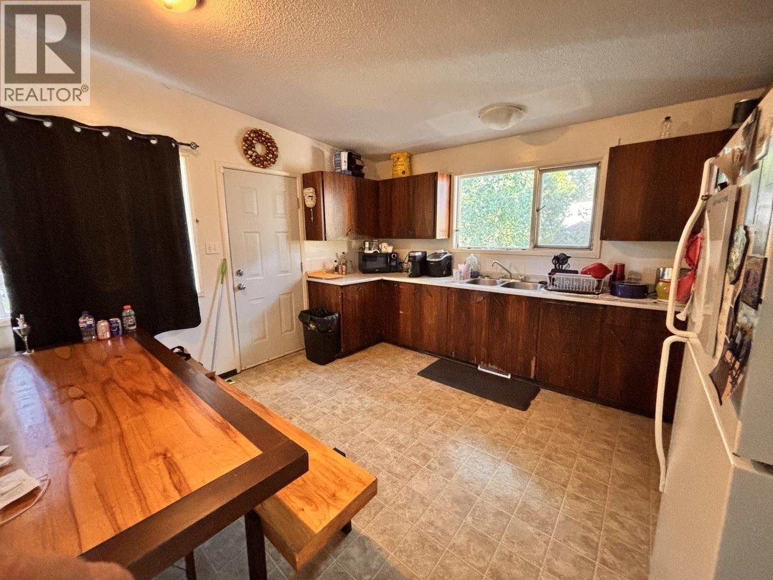 404 MCINNIS AVENUE - 6