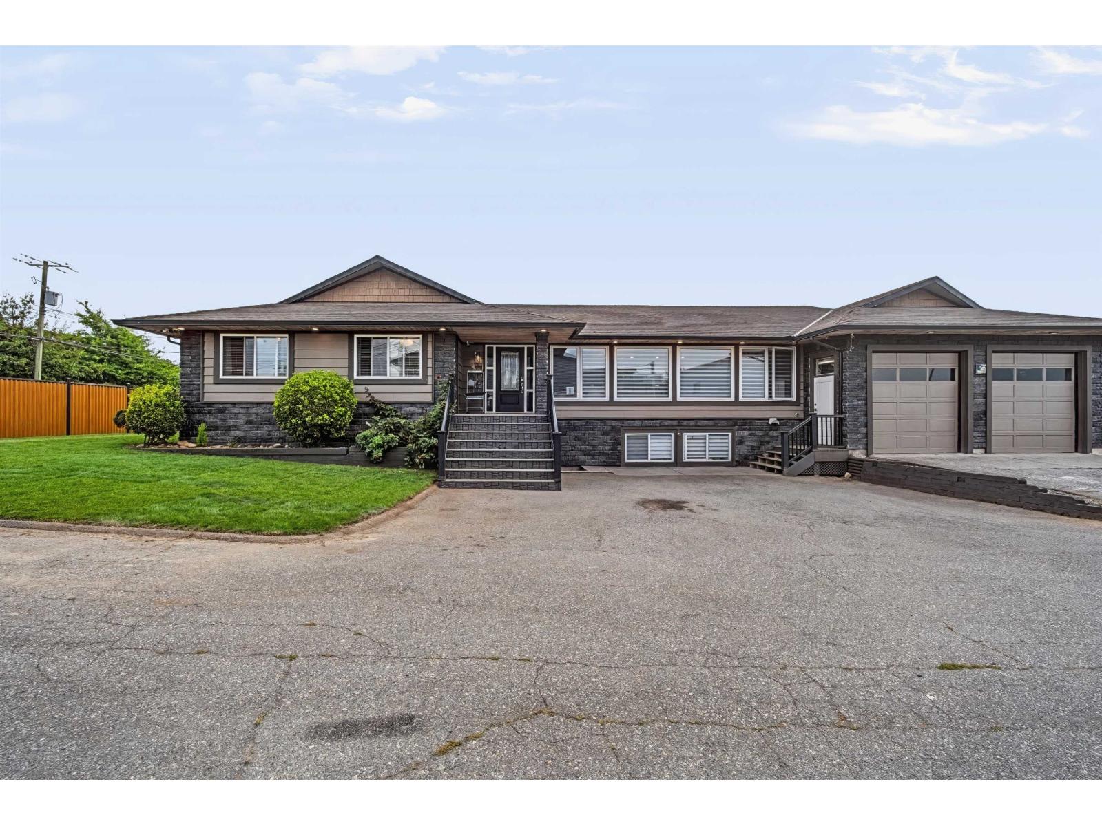 2247 WINDSOR STREET, Abbotsford