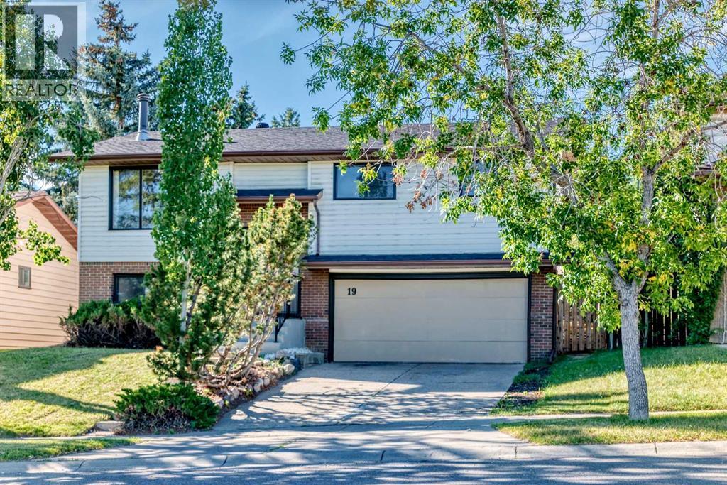 19 Hawkwood Drive NW, Calgary — photo 6