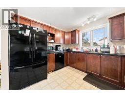 134 Luxstone Road SW - photo 9