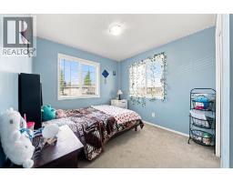134 Luxstone Road SW - photo 22