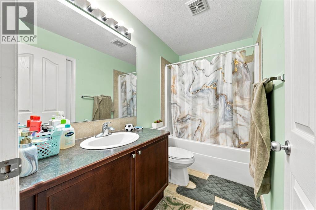 134 Luxstone Road SW - Image 23