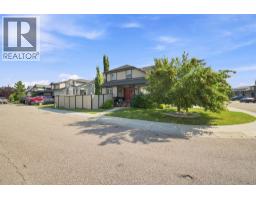 134 Luxstone Road SW - photo 44