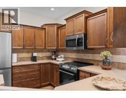 3871 Sonoma Pines Drive, West Kelowna, BC V4T2Z5 Photo 17