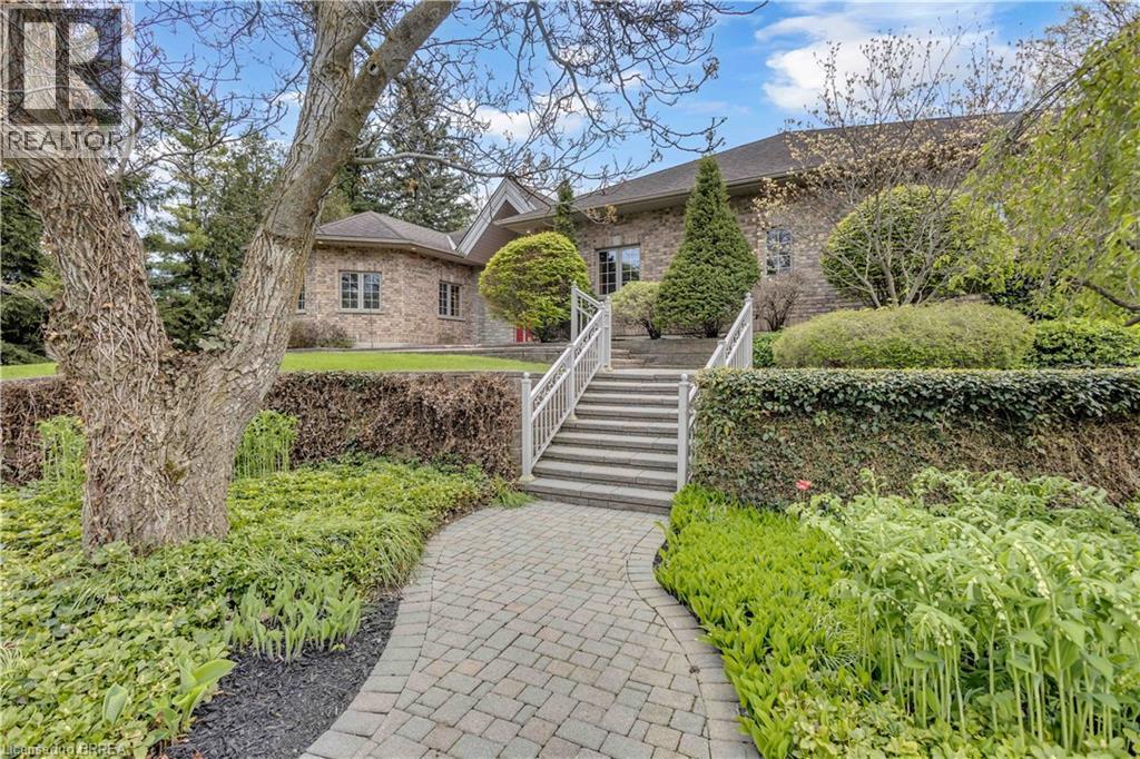 103 TUTELA HEIGHTS Road, Brantford — photo 3