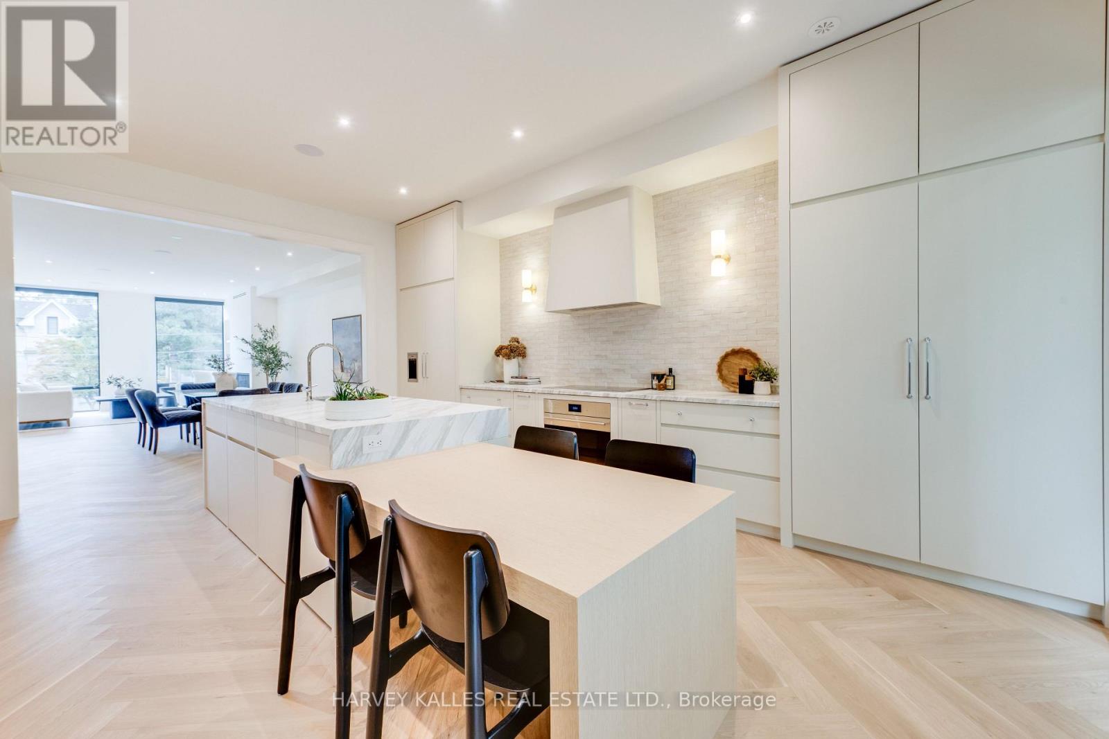 32 EVERGREEN GARDENS - Image 20