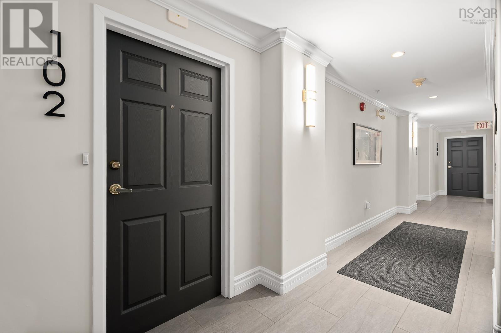 102 50 Waterfront Drive, Bedford — photo 2