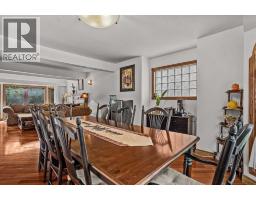 Kitchen - 12 Woodside Lane, Canmore, AB T1W1T1 Photo 7