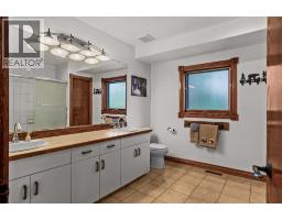 12 Woodside Lane, Canmore, AB T1W1T1 Photo 24
