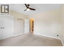 1741 24 Street SW - photo 16