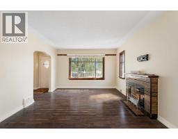 1741 24 Street SW - photo 6