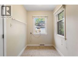 1741 24 Street SW - photo 14