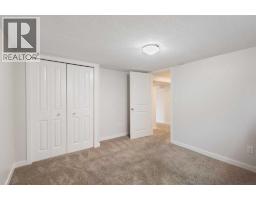 1741 24 Street SW - photo 32