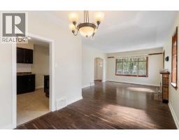 1741 24 Street SW - photo 9