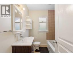 1741 24 Street SW - photo 19