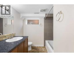 1741 24 Street SW - photo 27