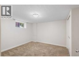 1741 24 Street SW - photo 31