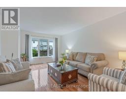 Living room - 2181 Sunmeadow Street, Ottawa, ON K4A4W1 Photo 8