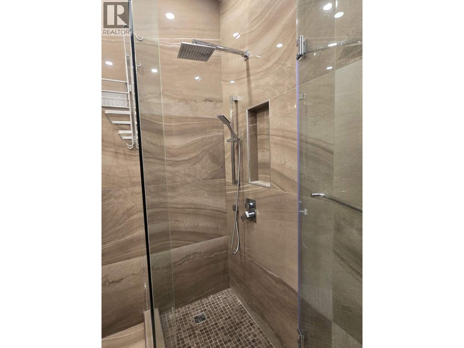 Suite 34xx LAMOND AVENUE, Richmond