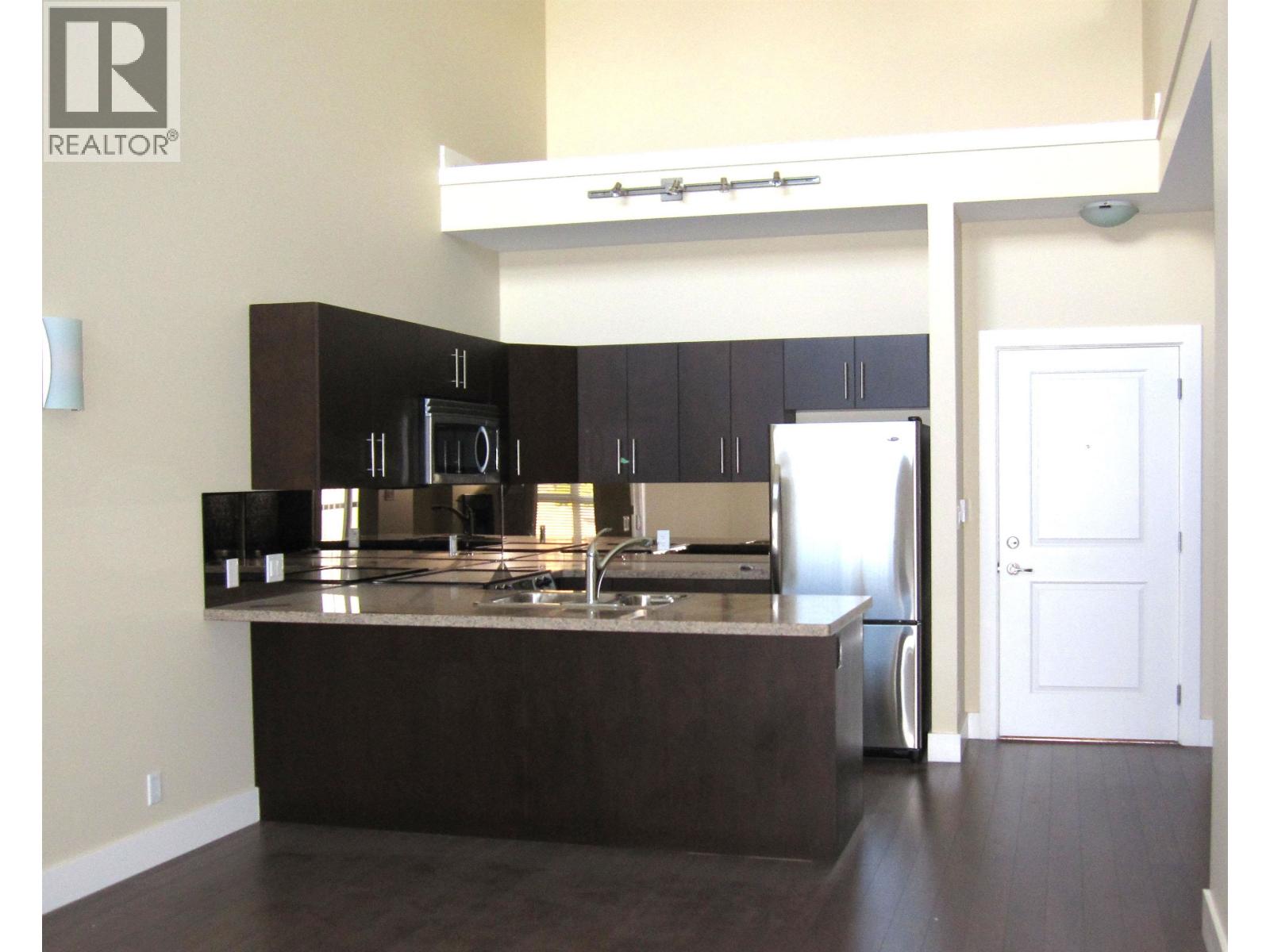 3FL 8400 ANDERSON ROAD, Richmond