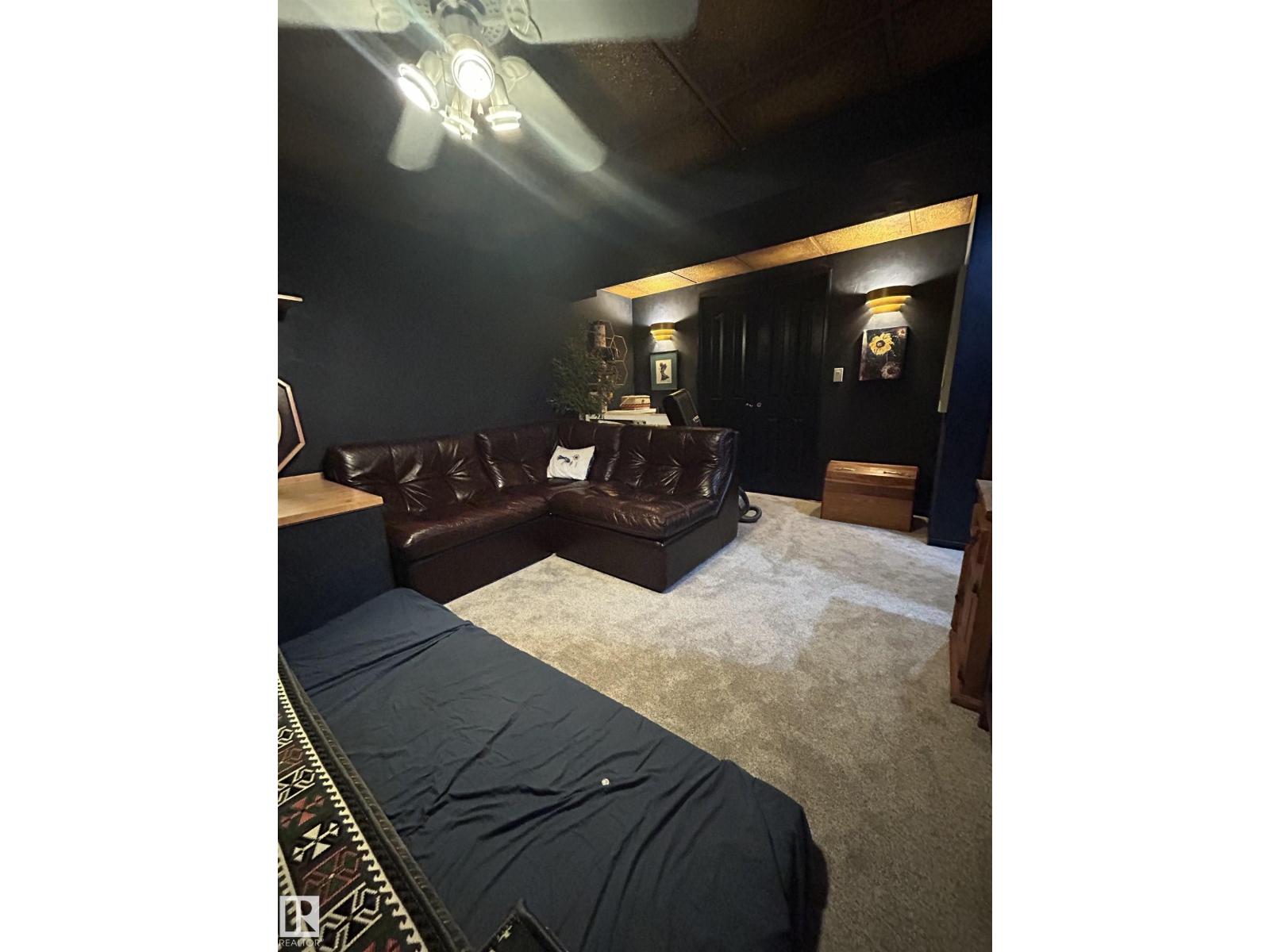 10678 Beaumaris RD NW - 52