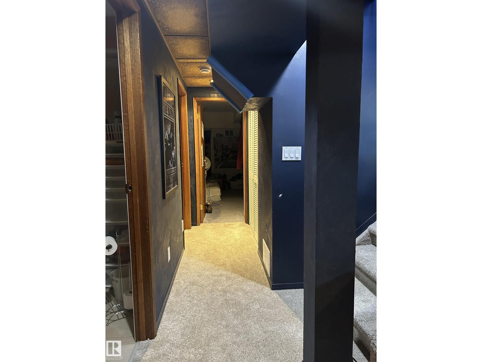 10678 Beaumaris RD NW - 34