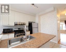Bedroom 3 - 87 Hammersly Boulevard, Markham, ON L6E0L1 Photo 8