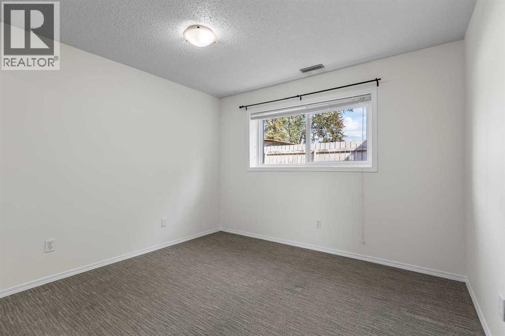 #4 4547 7 Avenue SE - Image 16