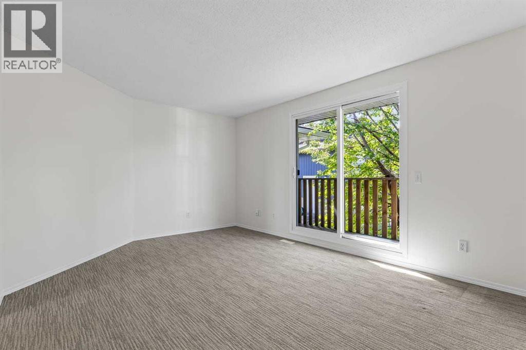 #4 4547 7 Avenue SE - 11