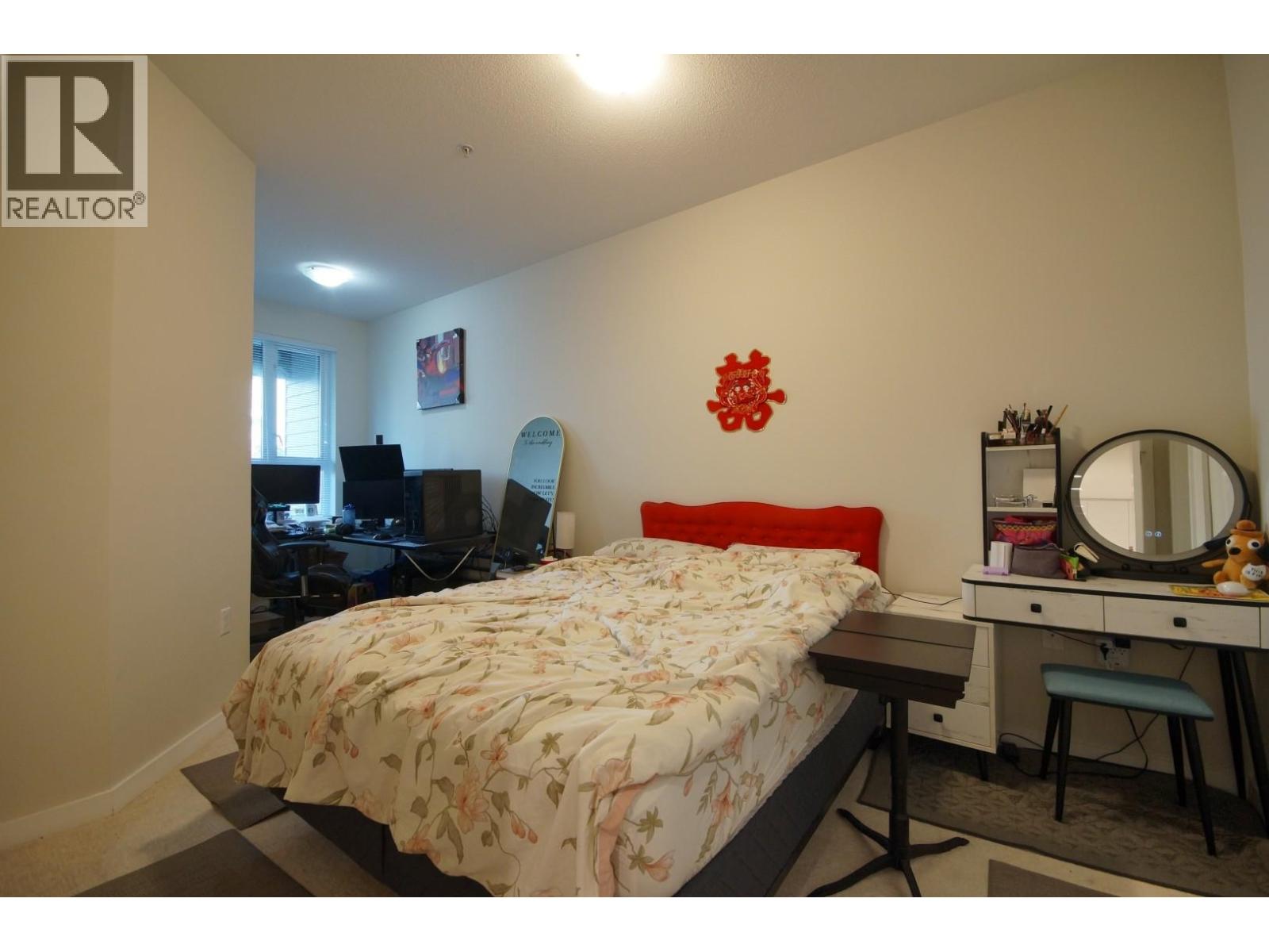 322 9213 ODLIN ROAD, Richmond