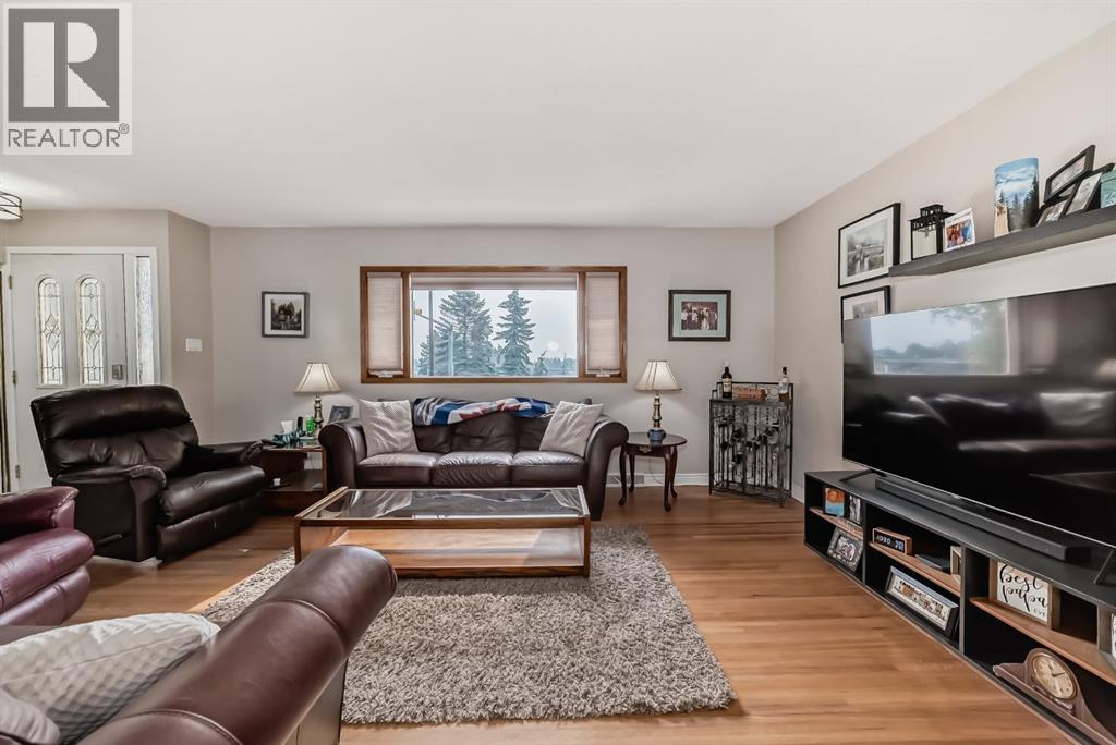 7827 Fairmount Drive SE, Fairview, Calgary photo 4