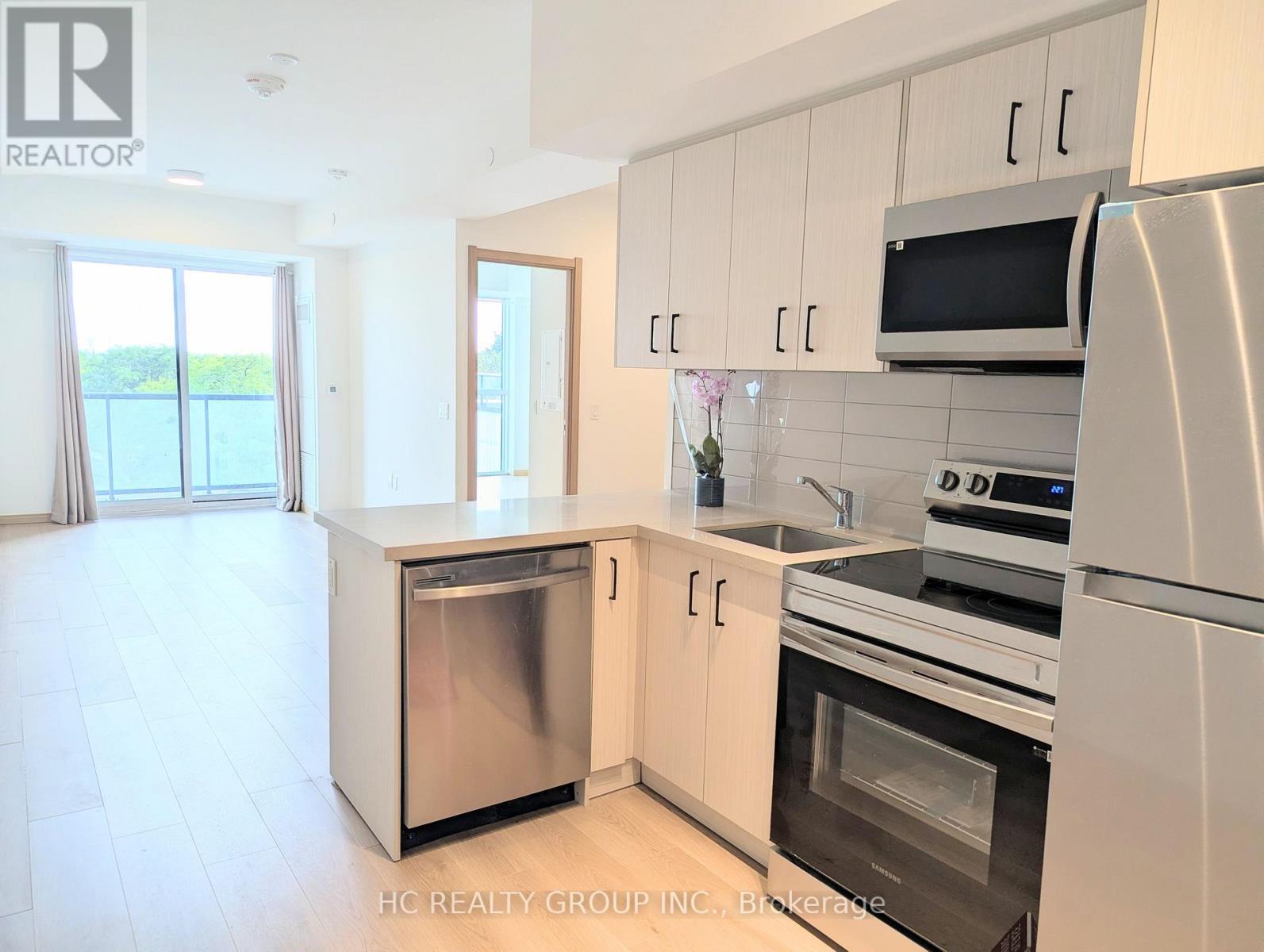 Photo of 3421 Sheppard Avenue