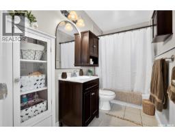 1554 Cree Crescent, Moose Jaw, SK S6H7G3 Photo 22