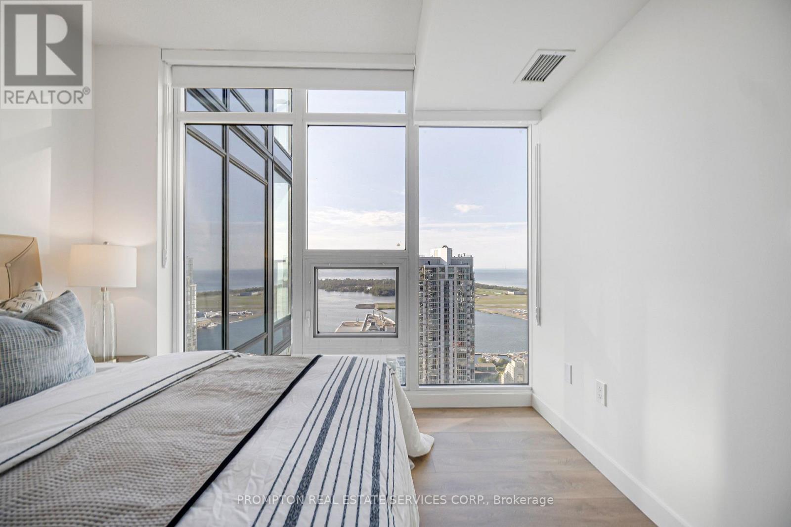 #5210 1 CONCORD CITYPLACE WAY - 19