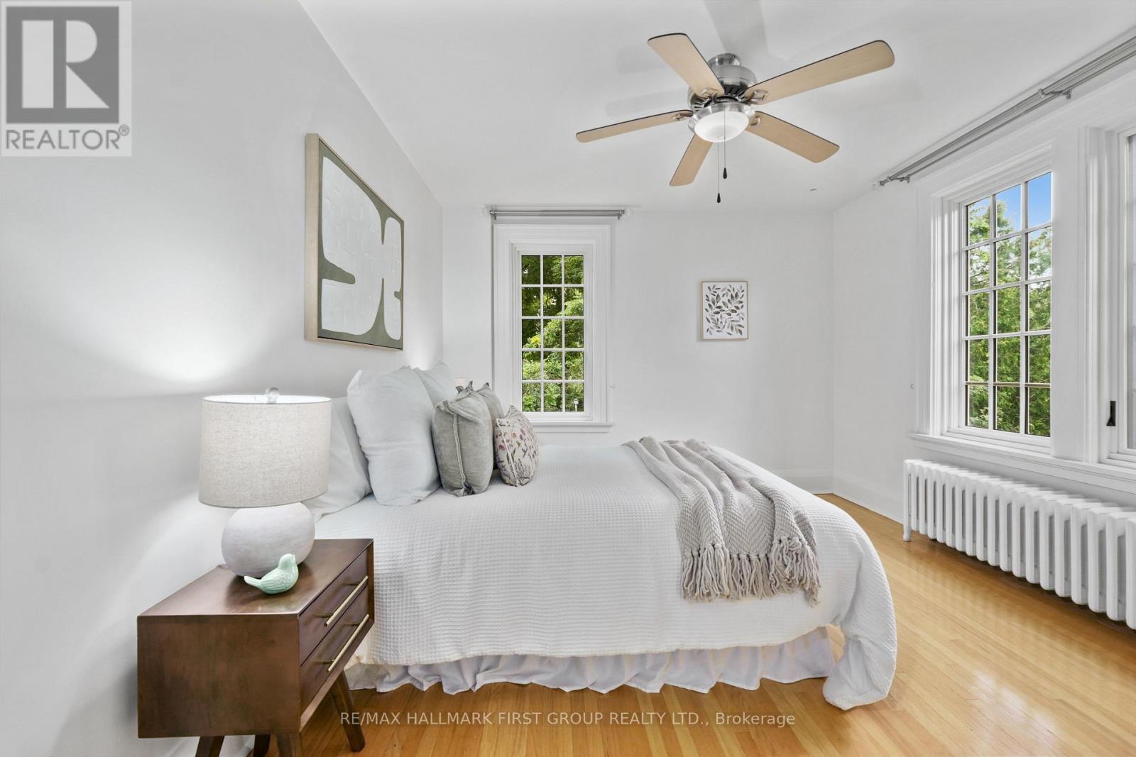 36 PINE STREET N - Image 31