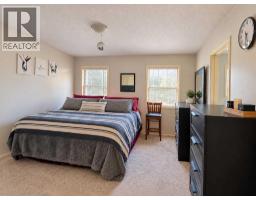 71 Evansford Circle NW - photo 10