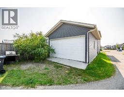 42 Reid Court, Sylvan Lake, AB T4S0C8 Photo 13