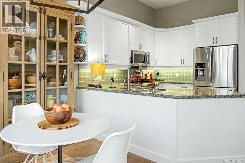 1359 Saturna Dr, Parksville