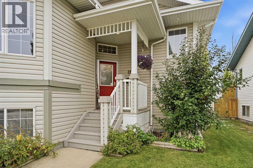 Listing photo – 14 Ladwig Close, Red Deer