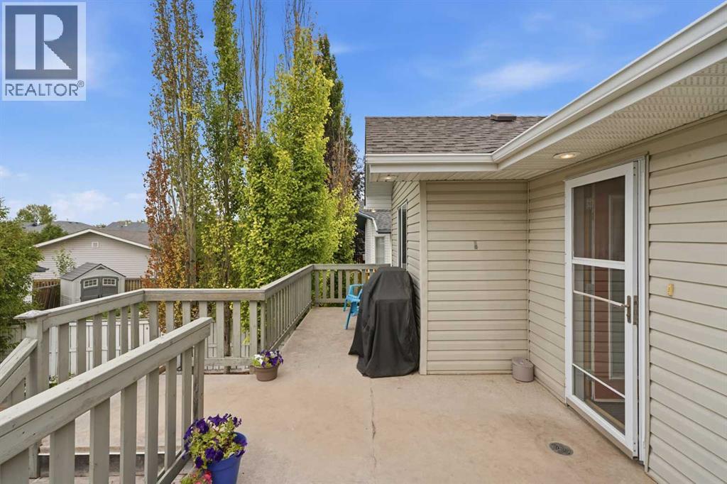 Listing photo – 14 Ladwig Close, Red Deer