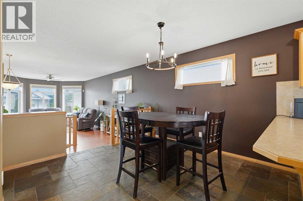 Listing photo – 14 Ladwig Close, Red Deer