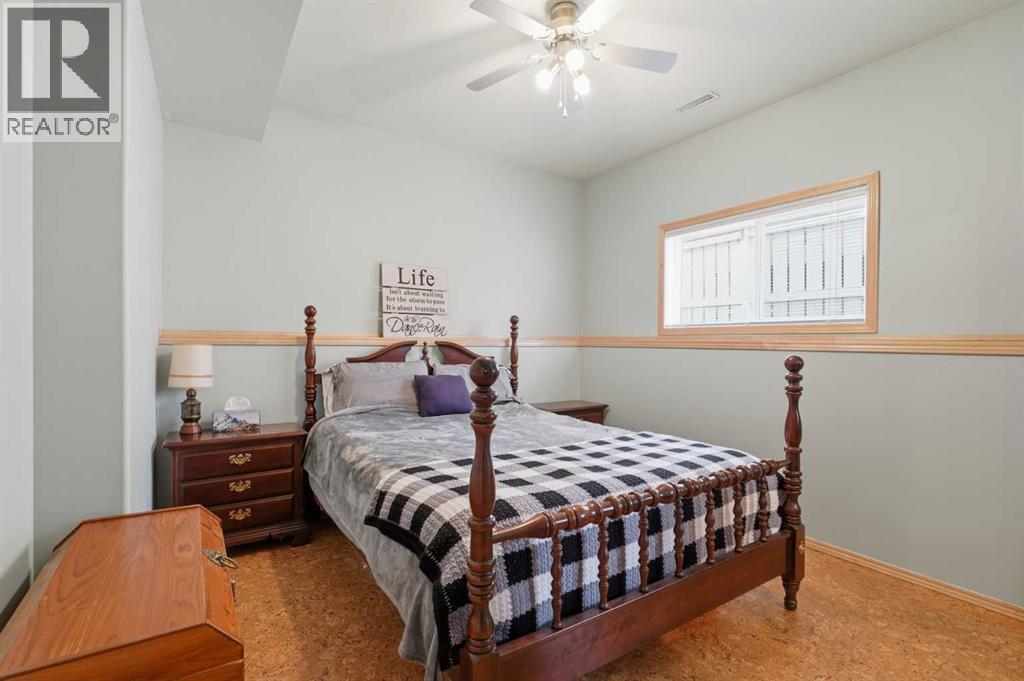 Listing photo – 14 Ladwig Close, Red Deer
