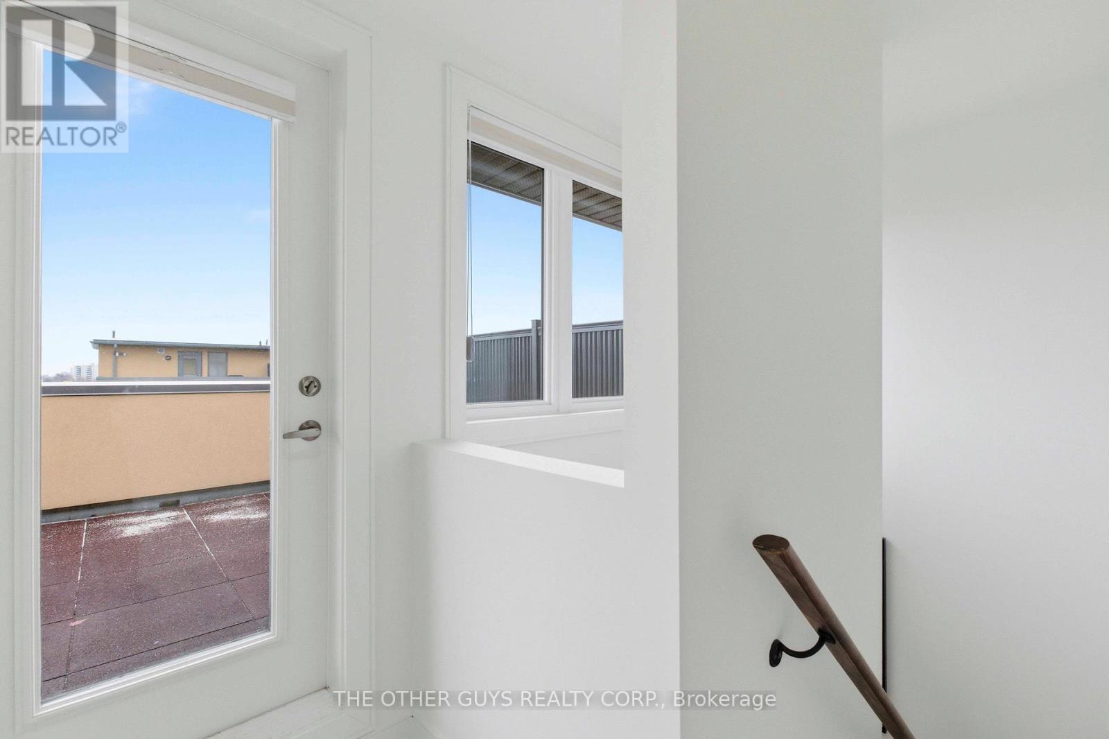 #18 9R CLINTWOOD GATE - 30