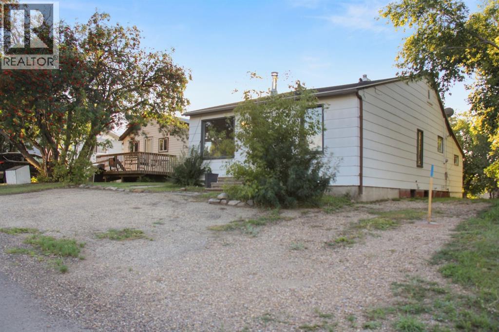 5012 49 Street - Image 3