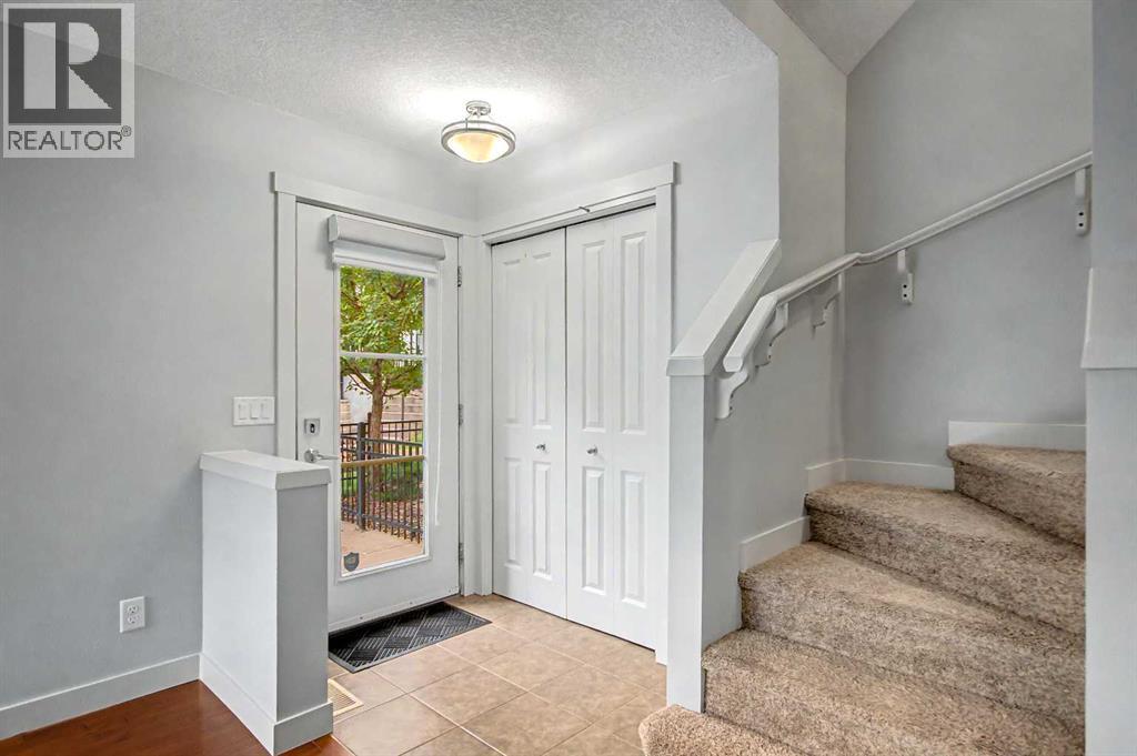 41 Aspen Hills Common SW - 2