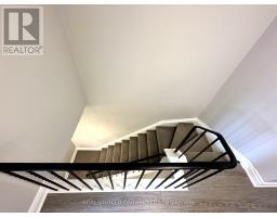 8 - 1485 Gulleden Drive, Mississauga, ON L4X2T2 Photo 16
