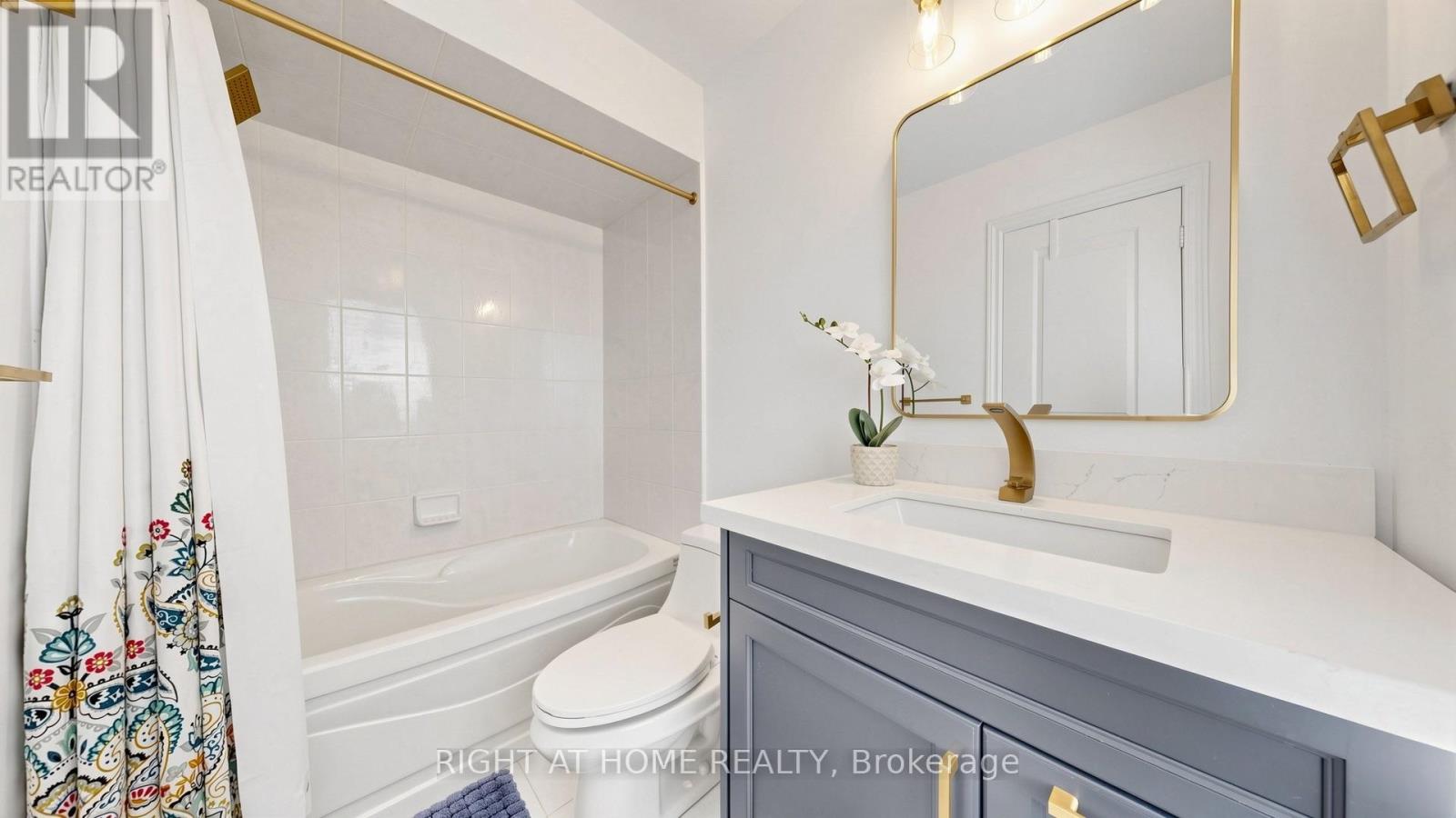 40 CHATEAU DRIVE - Image 35
