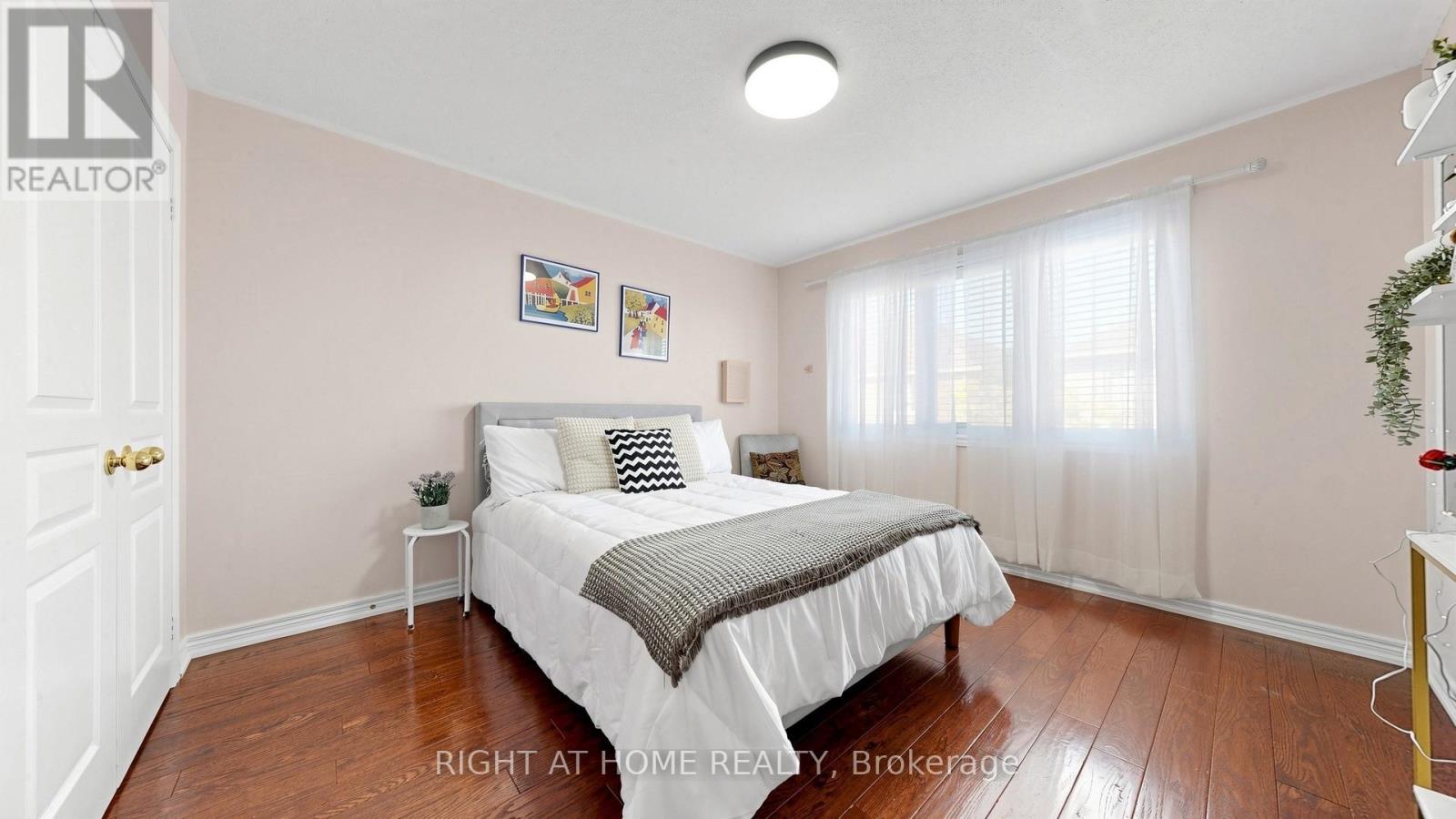 40 CHATEAU DRIVE - Image 38