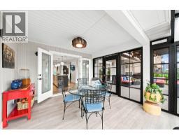 367 Fenton Street, New Westminster, BC V3M5J1 Photo 9